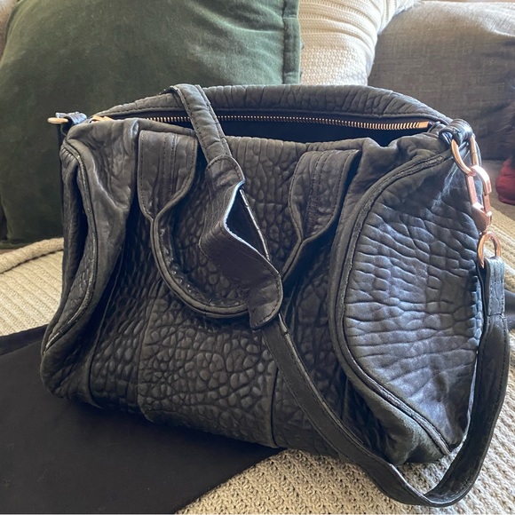 Alexander wang Rocco bag. Medium Size. Rose gold hardware - Picture 4 of 8